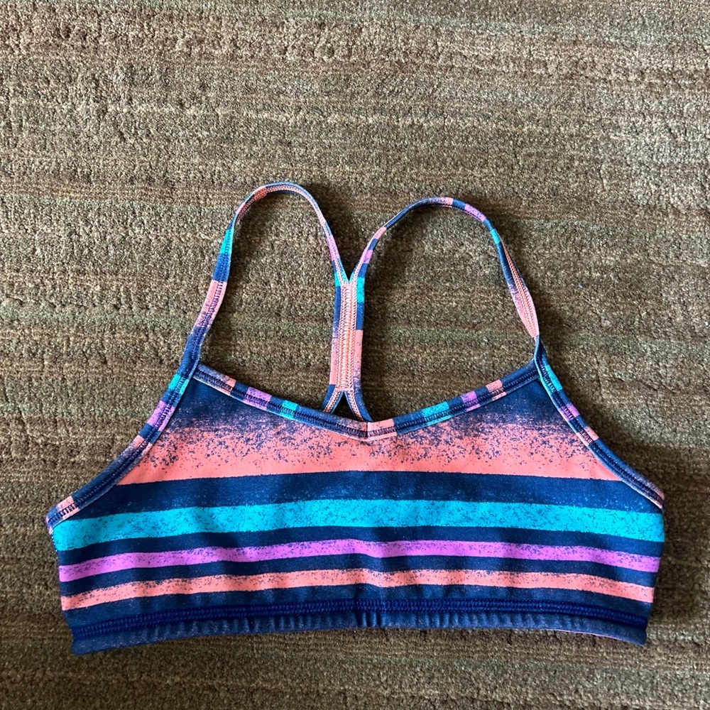 Ivivva sports bra size 10